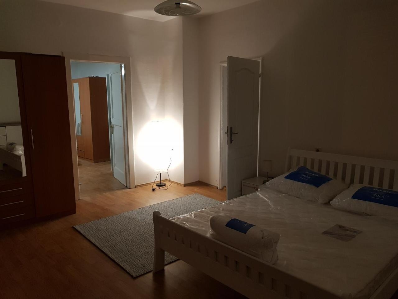 Sara Apartment バニャ・ルカ エクステリア 写真