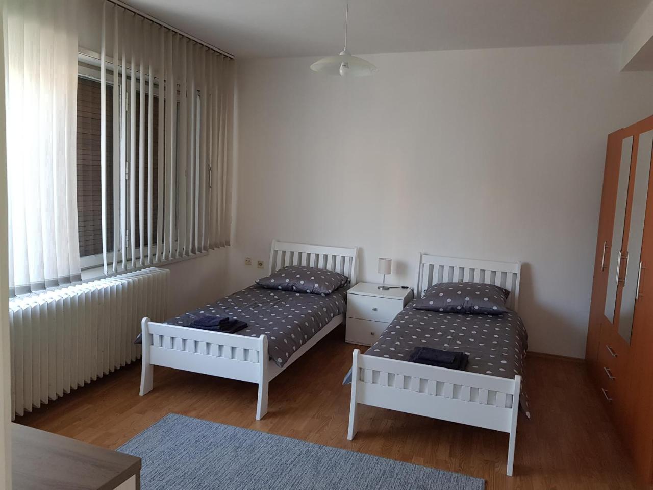 Sara Apartment バニャ・ルカ エクステリア 写真